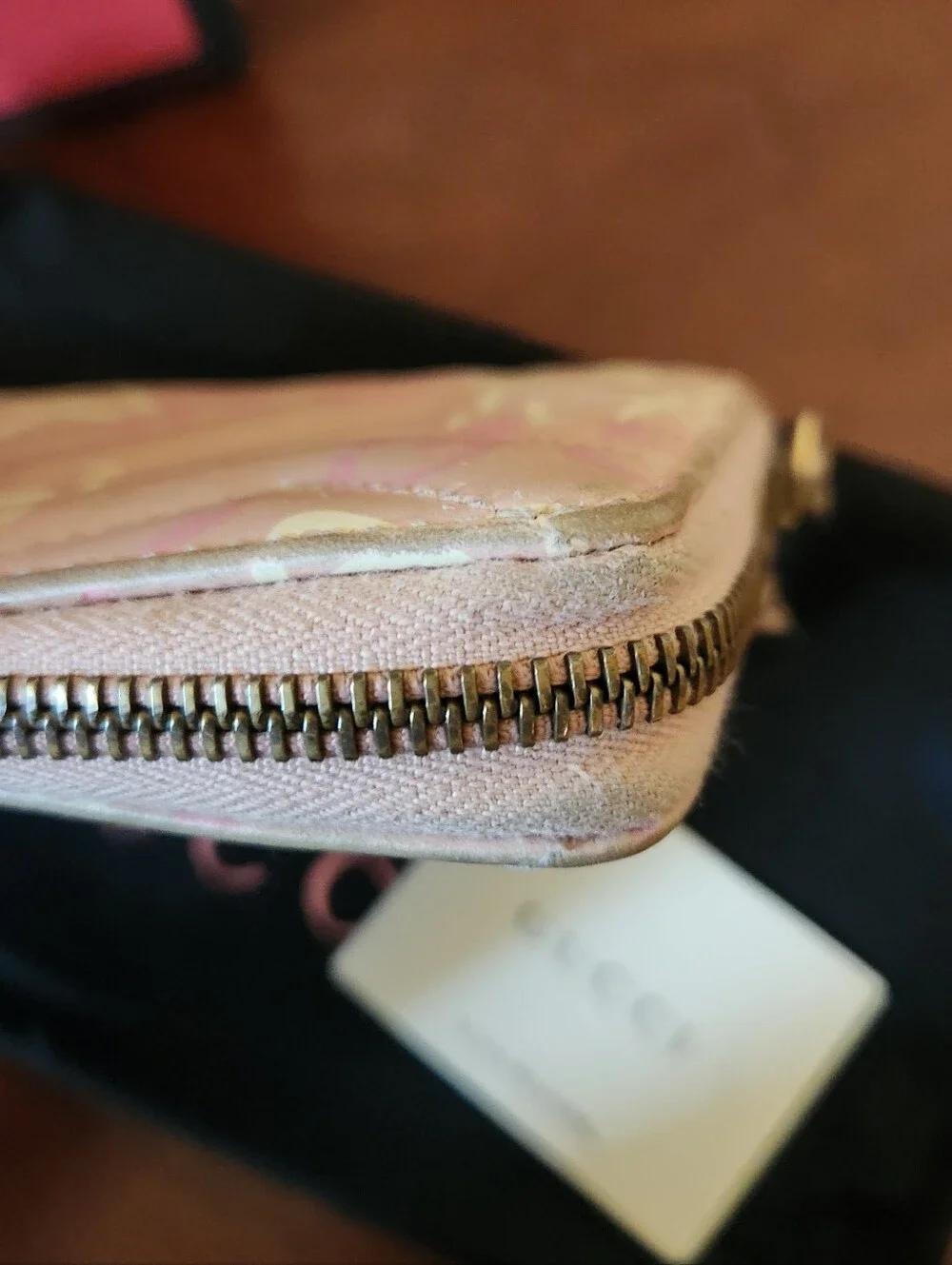 Gucci Calfskin Matelasse Ghost GG Marmont Zip Around Pink Wallet - Picture 3 of 12